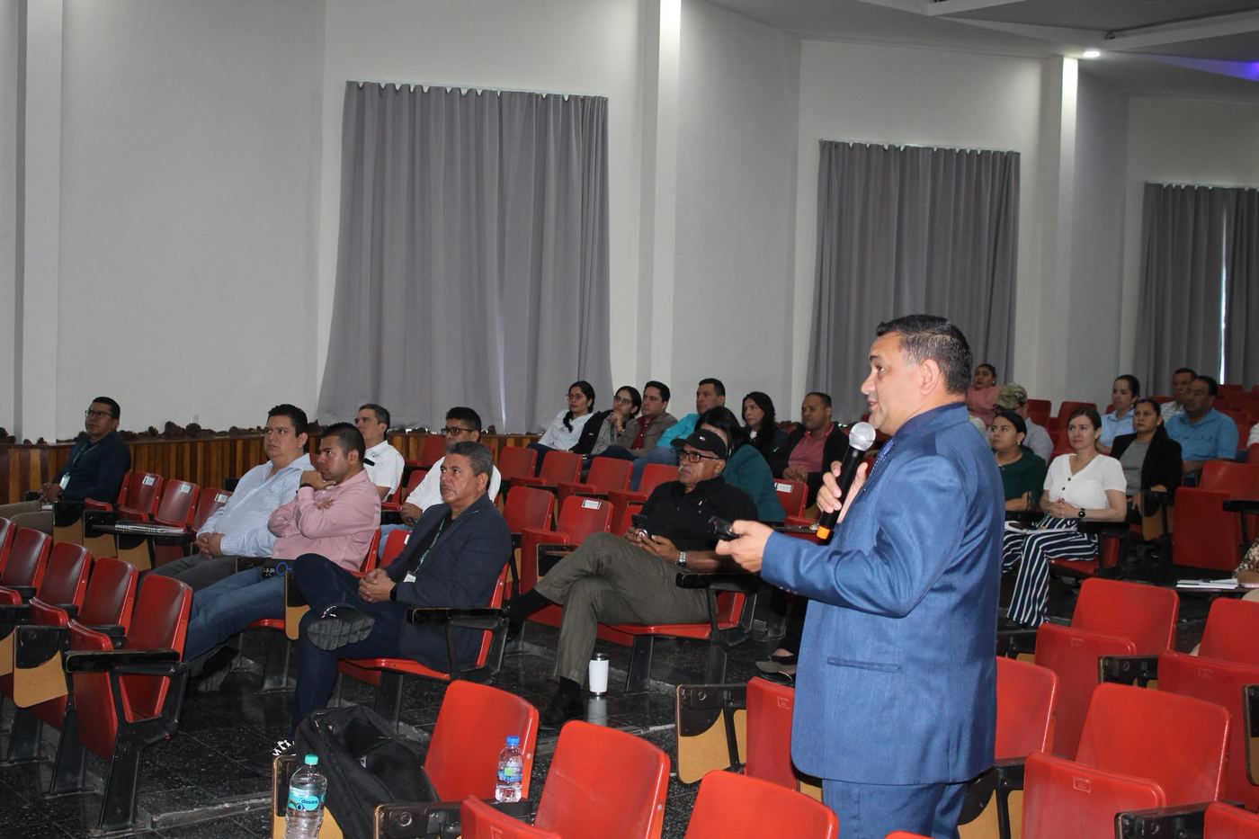 Sesión informativa FCI con docentes e investigadores
